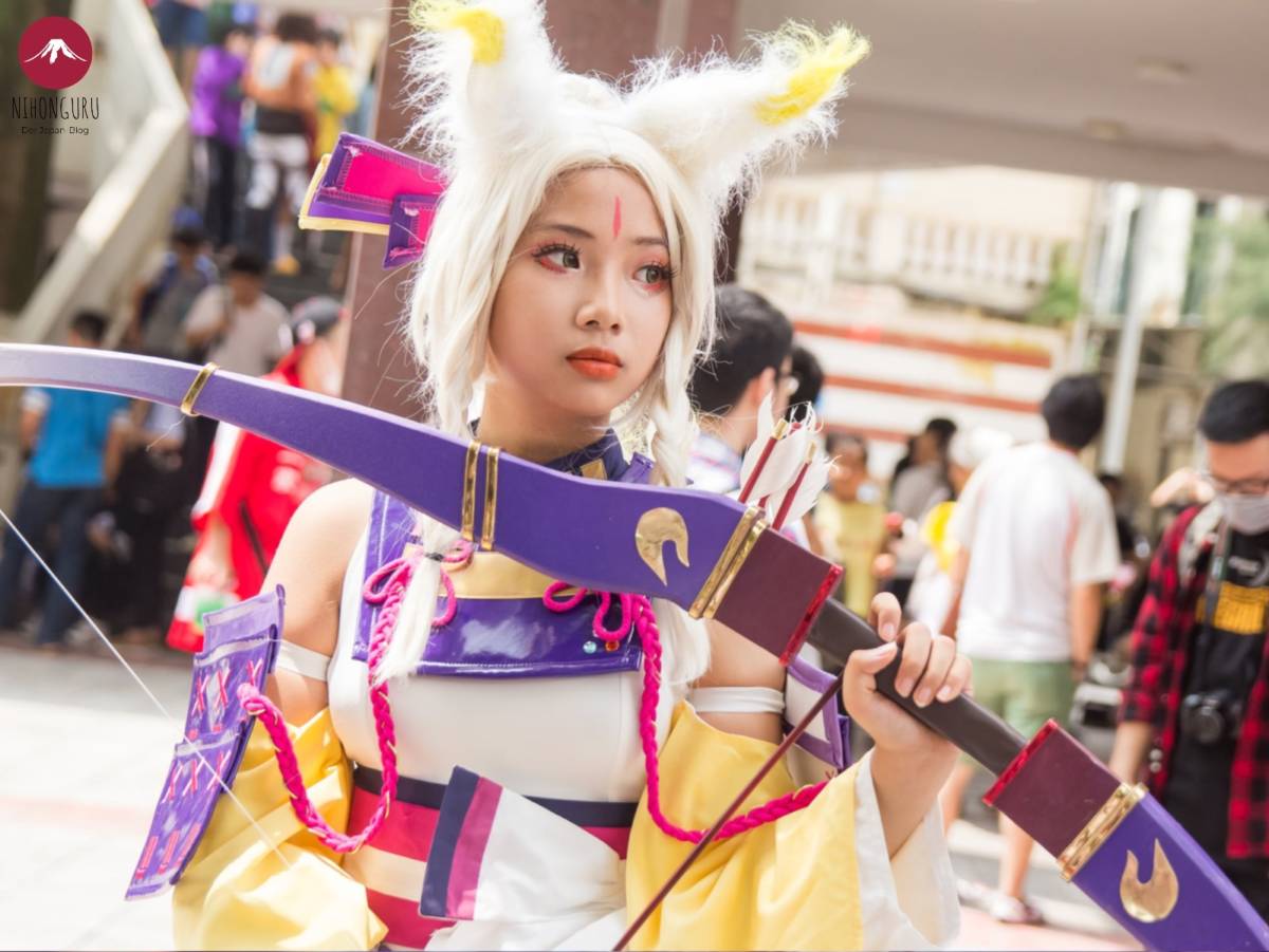 Cosplay Verkleiden Japan verrückt Kostüm Bogen Mütze bunt