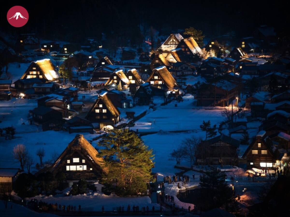 Shirakawa Illumination Beleuchtung Licht traditionelle Häuser
